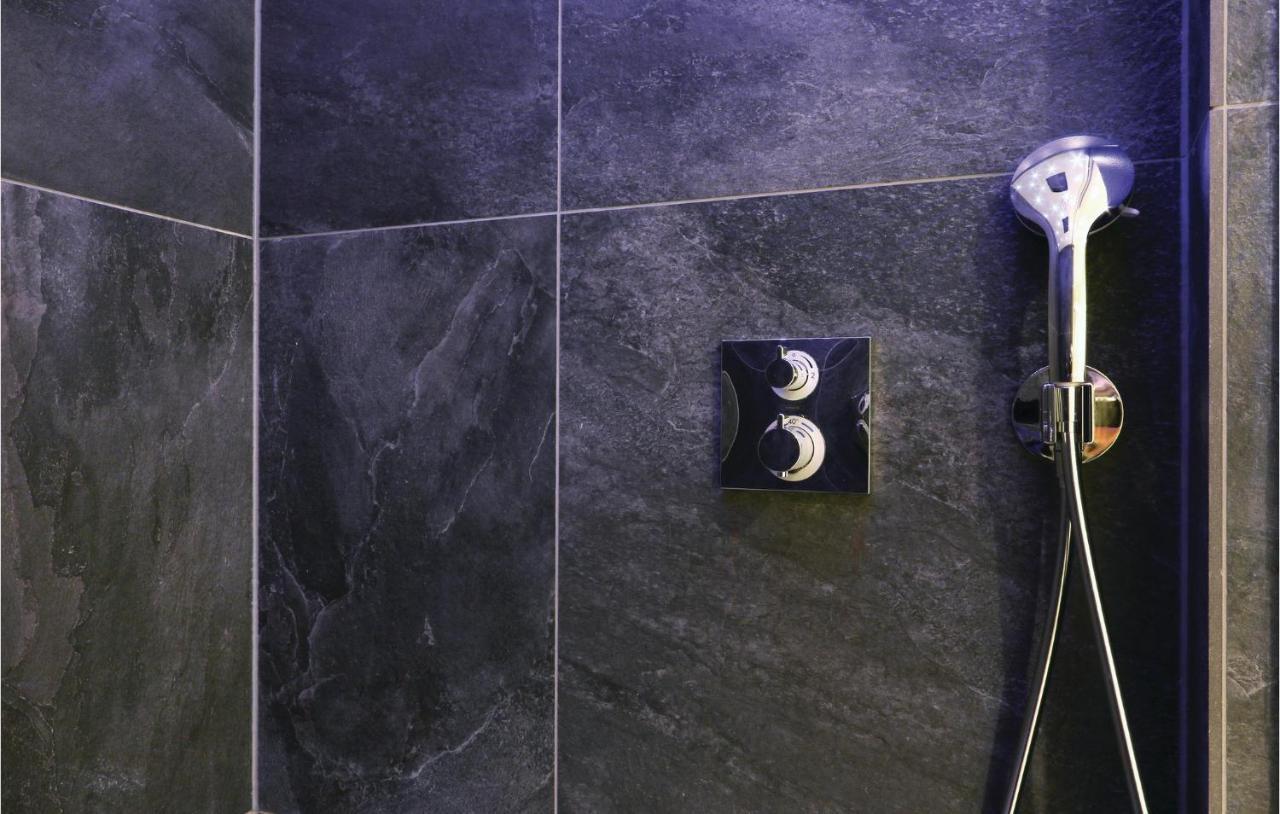 2 Bedroom Awesome Apartment In Luebeck Travemuende エクステリア 写真